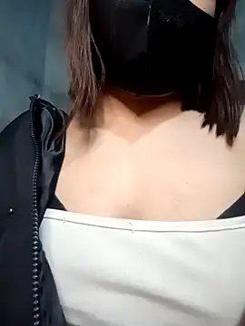 YuCii2k1 online show from 13, 11, 2025