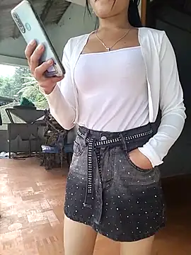 Snapshot of gugu0022 chatting on 14, 4, 2026 gugu0022 online show from 14, 4, 2026