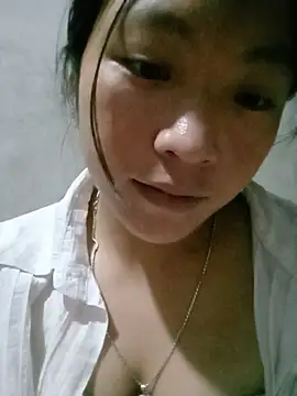 Snapshot of Micky_baby chatting on 3, 7, 2026 Micky baby online show from 3, 7, 2026