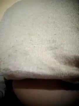 Snapshot of Tina-99 chatting on 17, 11, 2025 Tina-99 online show from 17, 11, 2025