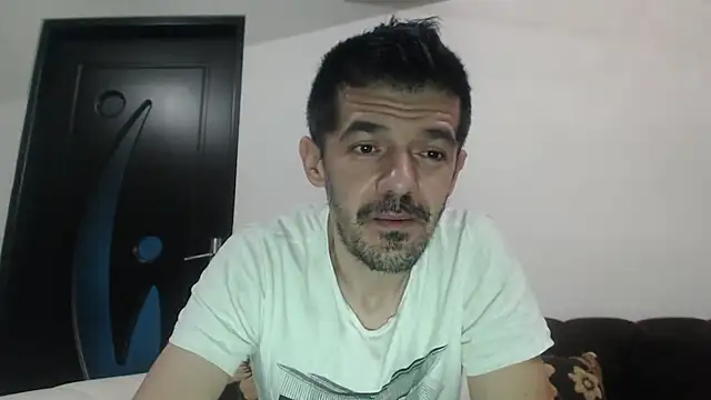 Snapshot of Dale_E chatting on 2, 12, 2025 Dale E online show from 2, 12, 2025