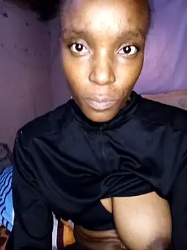 Beverlygurlx6 online show from 23, 3, 2026