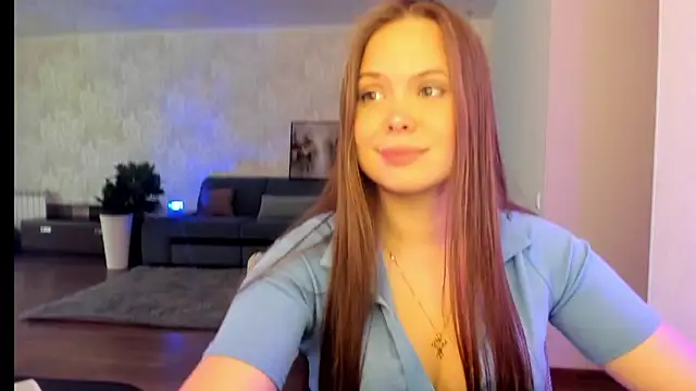 Snapshot of Kira_love_81 chatting on 15, 5, 2026 Kira love 81 online show from 15, 5, 2026