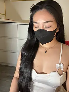 Tina 2k3 online show from 28, 7, 2026