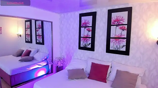 Snapshot of Martina_077 chatting on 29, 11, 2025 Martina 077 online show from 29, 11, 2025