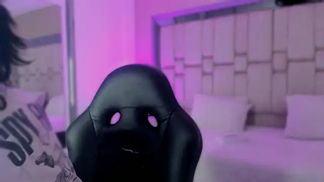 SnakeMuse online show from 9, 1, 2026