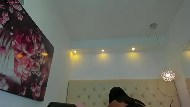 Snapshot of anna_jules chatting on 23, 11, 2025 anna jules online show from 23, 11, 2025