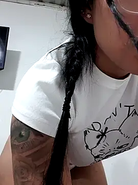 julianlondo111 online show from 22, 11, 2025