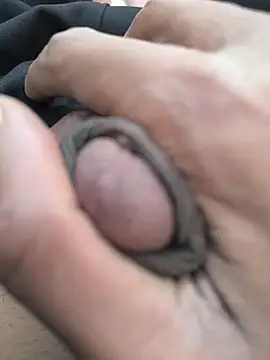 Ritik143jhil online show from 1, 12, 2025