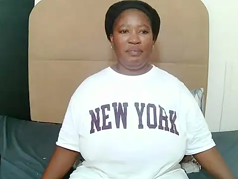 MissMoyo online show from 5, 12, 2025