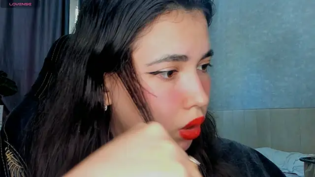 Snapshot of Diara_1an chatting on 6, 5, 2026 Diara 1an online show from 6, 5, 2026