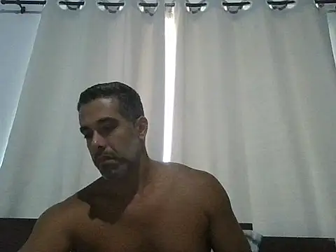 Snapshot of leninjamaster chatting on 15, 1, 2026 leninjamaster online show from 15, 1, 2026