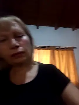 Snapshot of SexyMilf1211 chatting on 21, 4, 2026 SexyMilf1211 online show from 21, 4, 2026