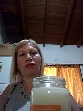 Snapshot of SexyMilf1211 chatting on 25, 4, 2026 SexyMilf1211 online show from 25, 4, 2026