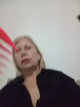 Snapshot of SexyMilf1211 chatting on 15, 5, 2026 SexyMilf1211 online show from 15, 5, 2026