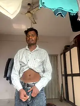 Snapshot of banty05 chatting on 22, 11, 2025 banty05 online show from 22, 11, 2025