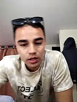 ElProhibido  online show from 14, 11, 2025