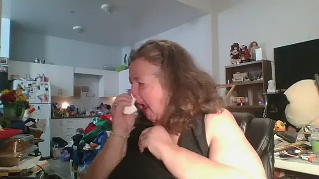 TiguhguhrsRose online show from 3, 12, 2025