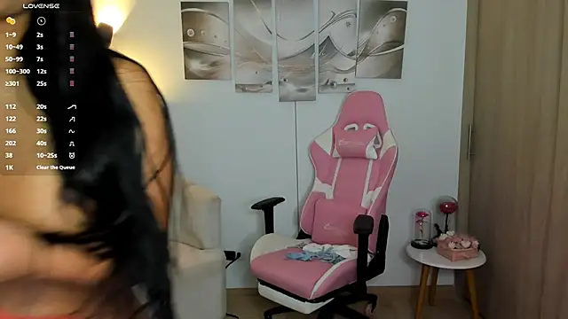 Snapshot of haileyflorez_ chatting on 11, 6, 2026 haileyflorez online show from 11, 6, 2026