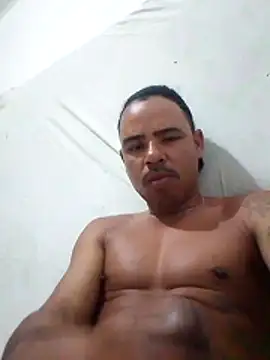 morenoosafado18cm online show from 3, 12, 2025