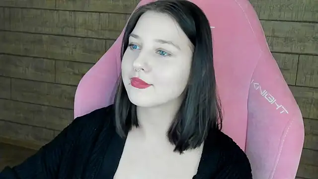 TinnaBurton online show from 13, 1, 2026