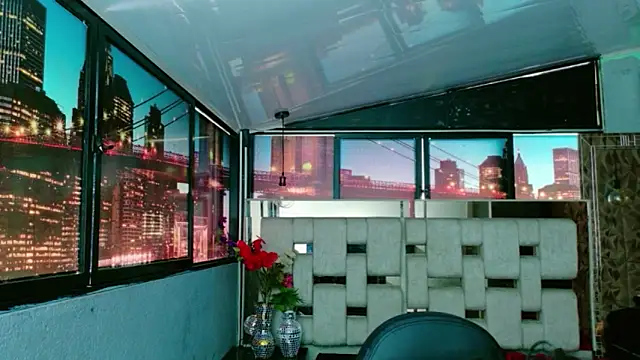 lunabustygirl online show from 8, 2, 2026