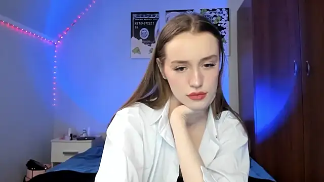 tinyglow online show from 18, 2, 2026