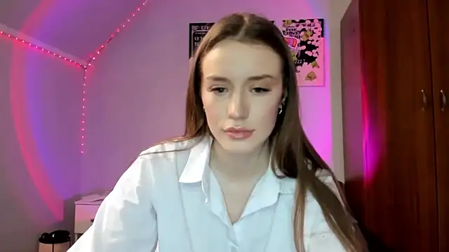 tinyglow online show from 6, 3, 2026