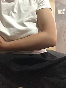 Trangbabylove online show from 6, 6, 2026