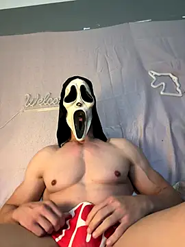 Luna MaskedMan online show from 19, 11, 2025