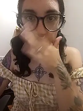 Melinerd online show from 19, 12, 2025