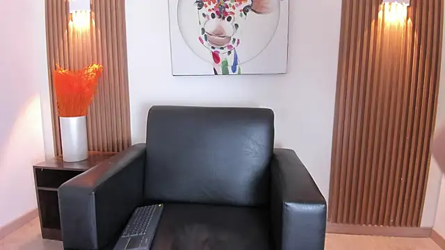 Emily Frostt online show from 25, 3, 2026