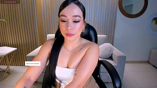 Snapshot of ZaraKafruni chatting on 25, 4, 2026 ZaraKafruni online show from 25, 4, 2026