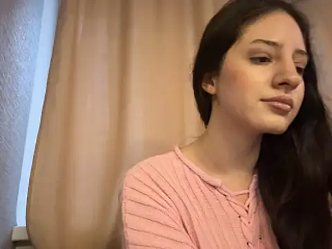 Snapshot of adncht23 chatting on 15, 11, 2025 adncht23 online show from 15, 11, 2025