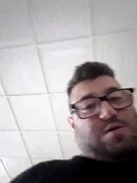 Snapshot of Cacaubombon chatting on 22, 11, 2025 Cacaubombon online show from 22, 11, 2025