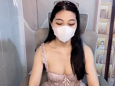 Lousii online show from 7, 4, 2026