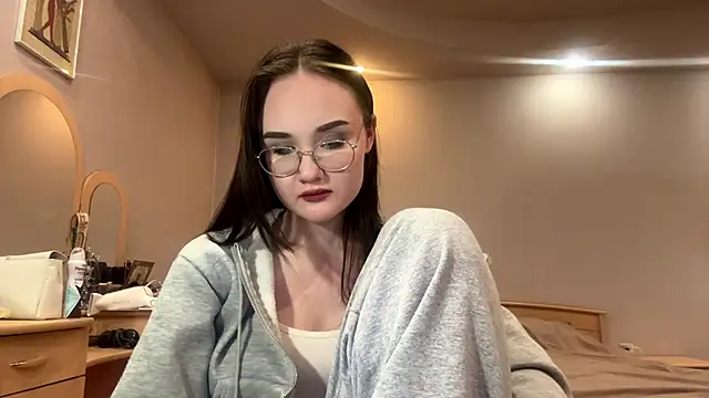 MidnightMelt online show from 15, 11, 2025