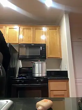 Motherbigbus online show from 12, 2, 2026