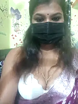 Snapshot of Premalatha_28 chatting on 11, 2, 2026 Premalatha 28 online show from 11, 2, 2026
