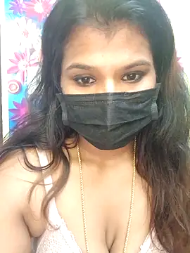 Snapshot of Premalatha_28 chatting on 14, 2, 2026 Premalatha 28 online show from 14, 2, 2026