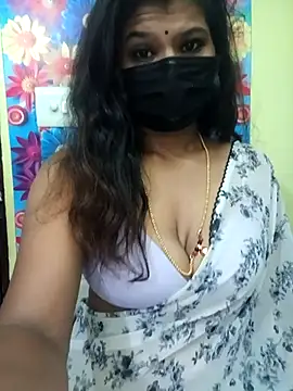 Snapshot of Premalatha_28 chatting on 17, 2, 2026 Premalatha 28 online show from 17, 2, 2026