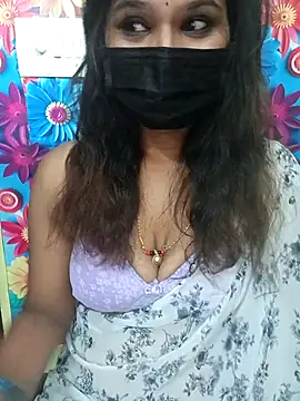 Snapshot of Premalatha_28 chatting on 25, 2, 2026 Premalatha 28 online show from 25, 2, 2026