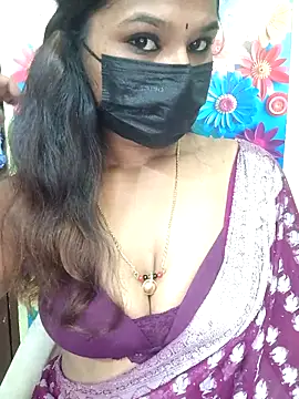 Snapshot of Premalatha_28 chatting on 26, 2, 2026 Premalatha 28 online show from 26, 2, 2026