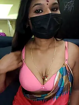 Snapshot of Premalatha_28 chatting on 3, 3, 2026 Premalatha 28 online show from 3, 3, 2026