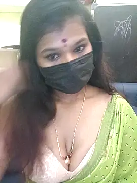 Snapshot of Premalatha_28 chatting on 8, 3, 2026 Premalatha 28 online show from 8, 3, 2026