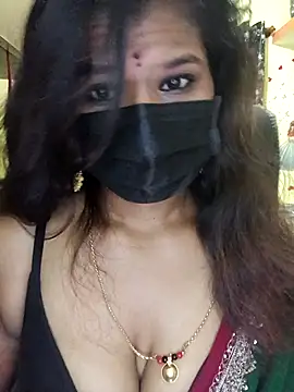 Snapshot of Premalatha_28 chatting on 21, 3, 2026 Premalatha 28 online show from 21, 3, 2026