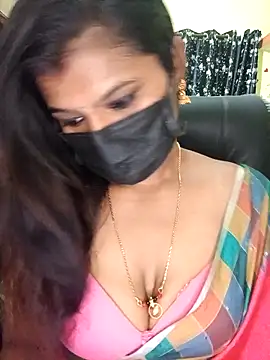 Snapshot of Premalatha_28 chatting on 1, 4, 2026 Premalatha 28 online show from 1, 4, 2026
