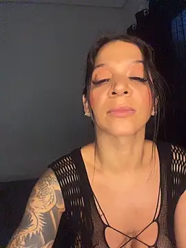 Snapshot of biadominatrix chatting on 22, 5, 2026 biadominatrix online show from 22, 5, 2026