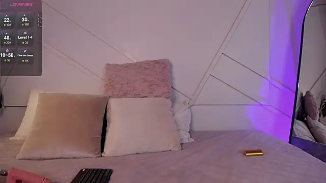 Snapshot of Sofi_vega77 chatting on 28, 3, 2026 Sofi vega77 online show from 28, 3, 2026