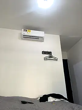 Boyfriend-Hot online show from 5, 12, 2025